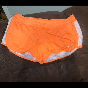 Nike shorts women’s
